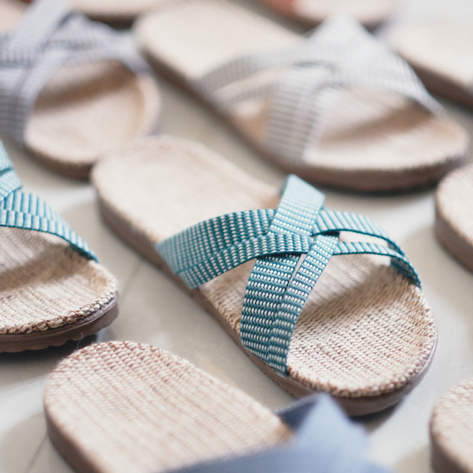 shangies sandals women#1 green stripes