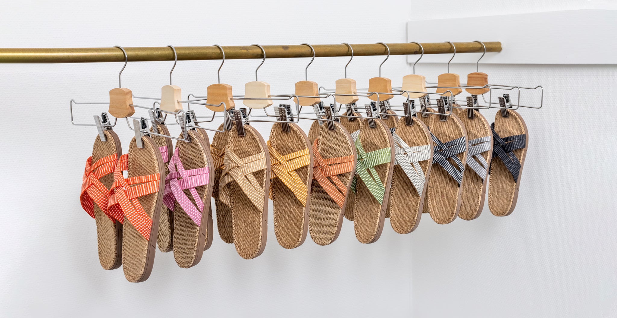 SHANGIES by Stilov Unisex Jute Sandals in Brown Coffee